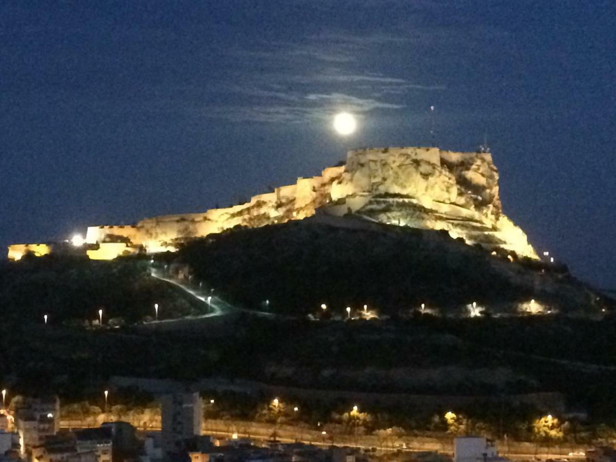 Suite Sun And Sea Alicante Exterior foto